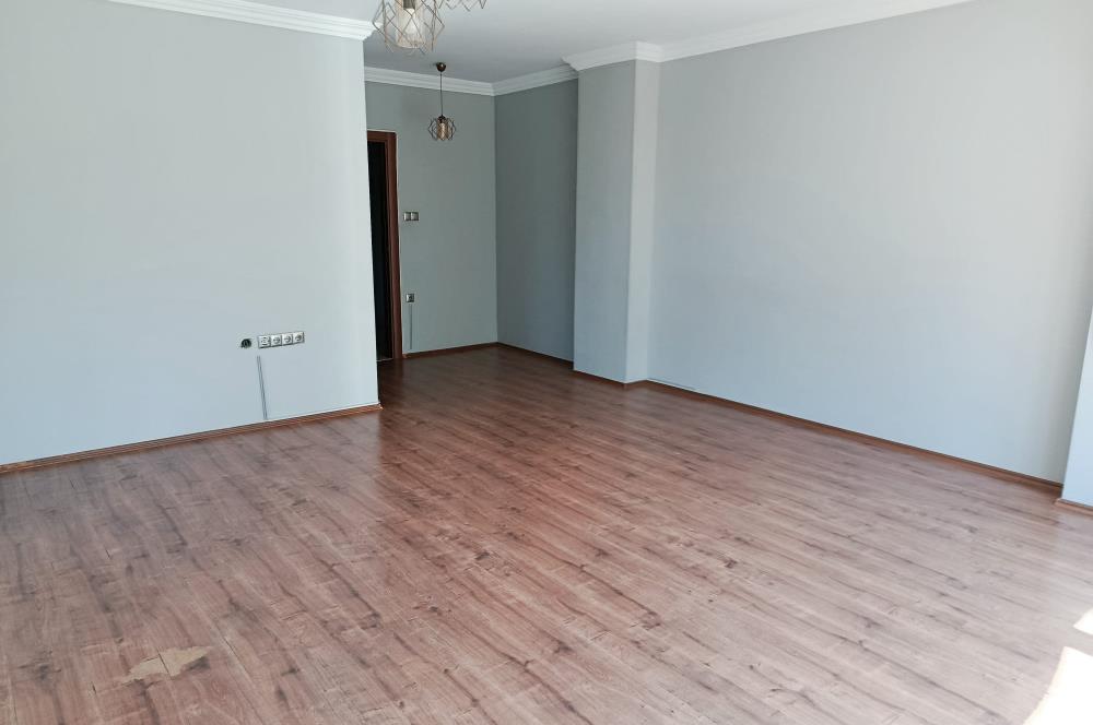 CENTURY 21 UZMAN DAN YOMRA DA SİTE İÇİ KİRALIK DAİRE