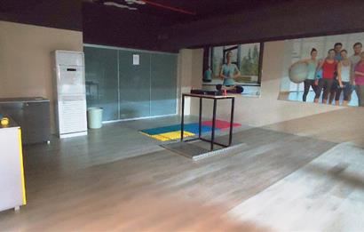 Pendik Yayalar FINIA Sitesinde Satılık 4+1 Bahçe Dubleksi