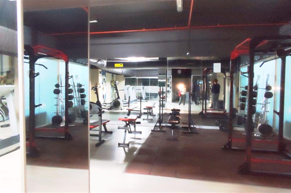 Pendik Yayalar FINIA Sitesinde Satılık 4+1 Bahçe Dubleksi