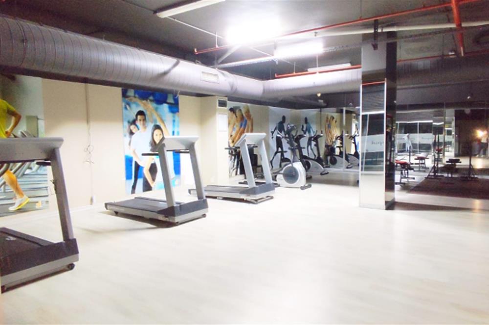 Pendik Yayalar FINIA Sitesinde Satılık 4+1 Bahçe Dubleksi