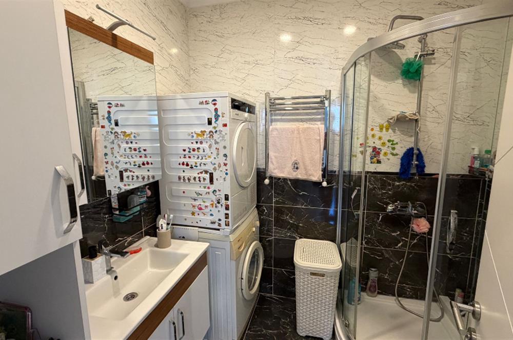 MERDİVENKÖYDE 3+1 FERAH ÖNÜ AÇIK EBEVEYN BANYOLU SATILIK DAİRE