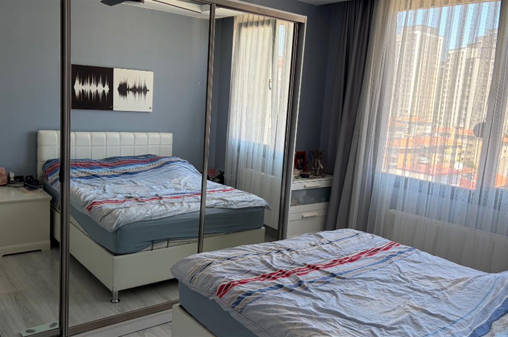MERDİVENKÖYDE 3+1 FERAH ÖNÜ AÇIK EBEVEYN BANYOLU SATILIK DAİRE