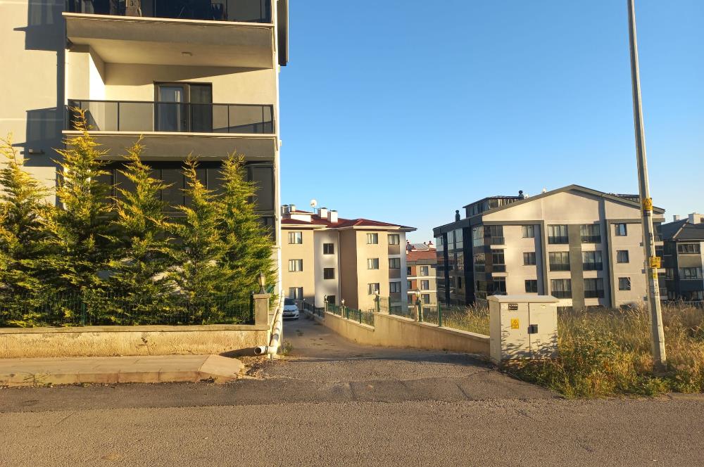 GÖLBAŞI DEVLET HASTAHANESİNE 200 METRE MESAFEDE 3+1