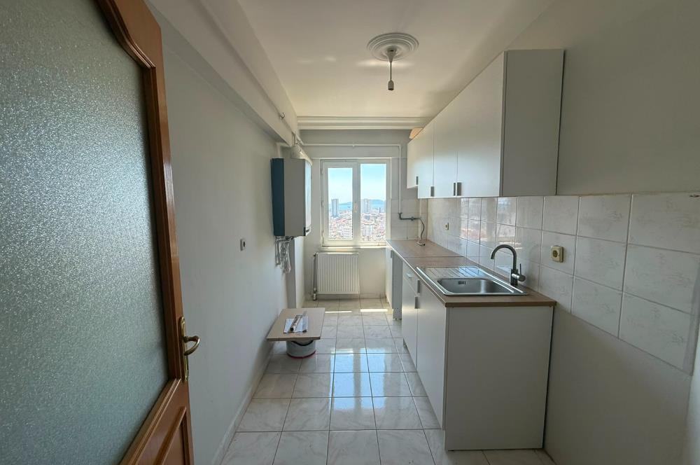 KARTAL HÜRRİYET EKİN SİTESİ DENİZ MANZARALI 3+1 SATILIK DAİRE