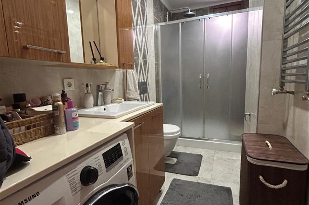 KOZYATAĞI SARIKANARYA SOKAK METROYA YAKIN 3+1 EBEVEYN BANYOLU