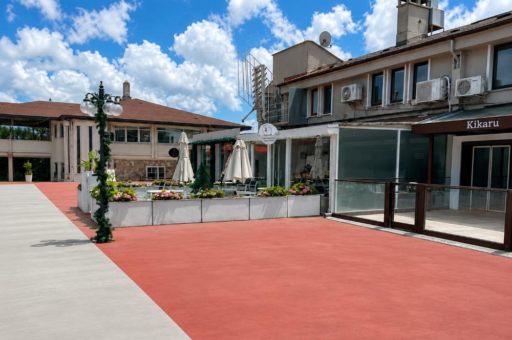 Zekeriyaköy Çarşı'nın En Prestijli Noktasında Satılık İş Yeri