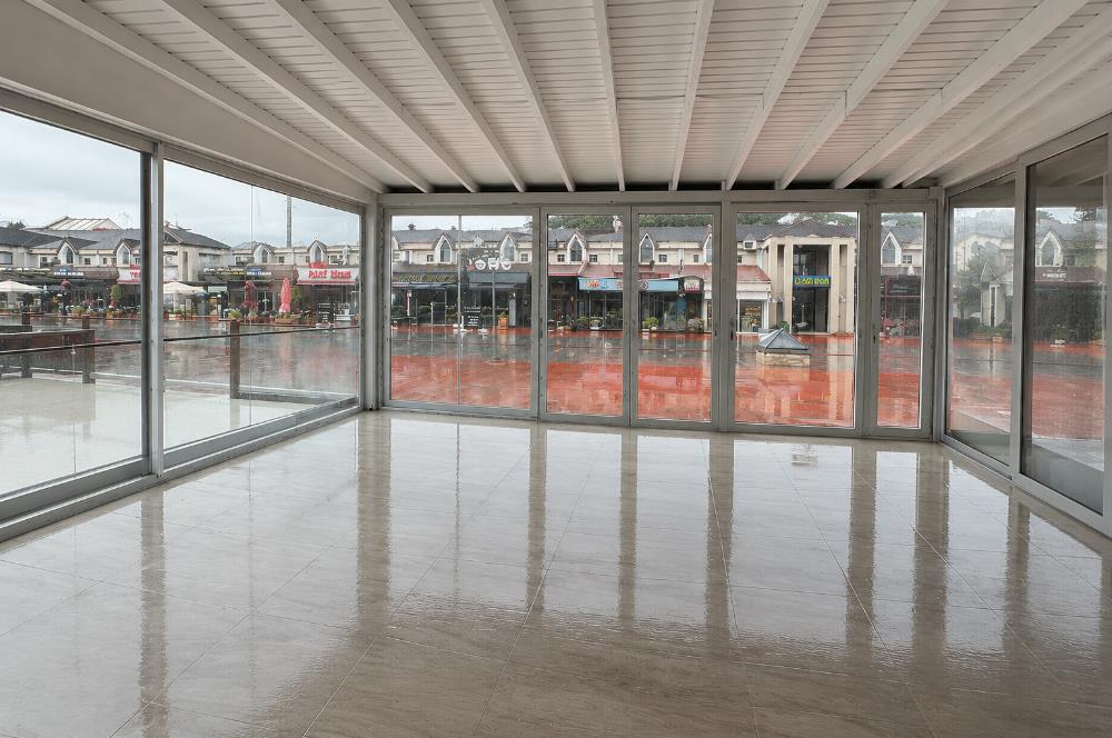Zekeriyaköy Çarşı'nın En Prestijli Noktasında Satılık İş Yeri