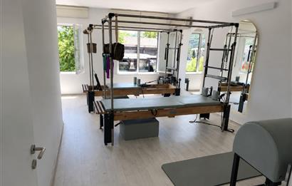 Zekeriyaköy Çarşı'nın En Prestijli Noktasında Satılık İş Yeri