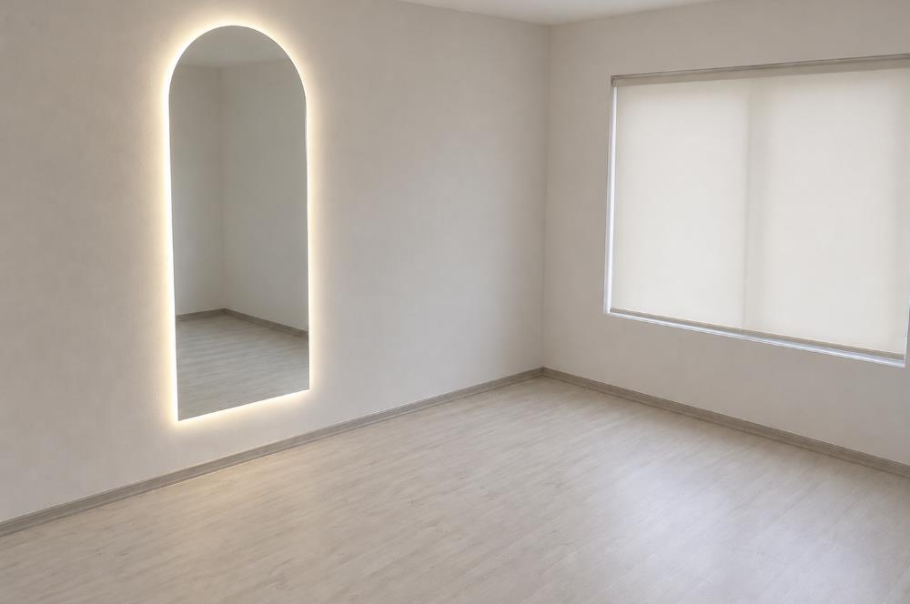 Zekeriyaköy Çarşı'nın En Prestijli Noktasında Satılık İş Yeri
