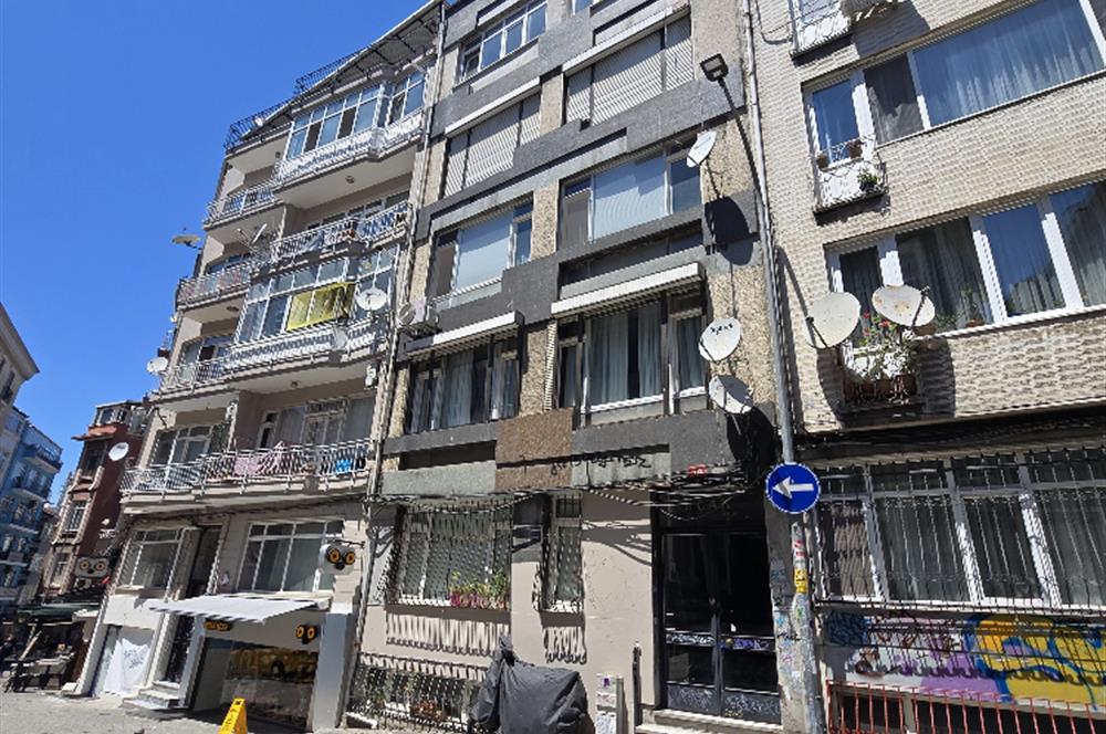 KADIKÖY CAFERAĞA | KİRALIK DAİRE 4+1 100m² NET KULLANIMLI