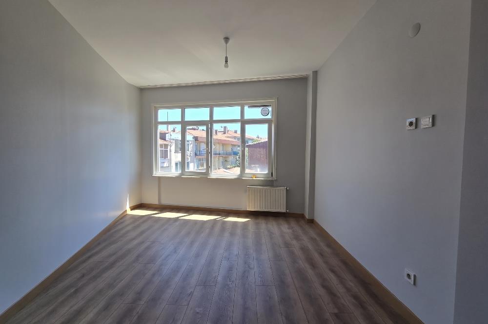 KADIKÖY CAFERAĞA | KİRALIK DAİRE 4+1 100m² NET KULLANIMLI