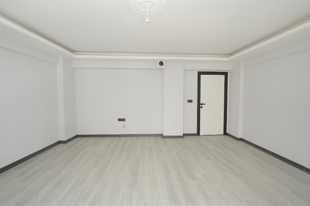 C21 Cius;Perşembe Pazarı Civarı Asansörlü Sıfır Binada 3+1 Daire