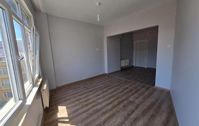 KADIKÖY CAFERAĞA | KİRALIK DAİRE 4+1 100m² NET KULLANIMLI