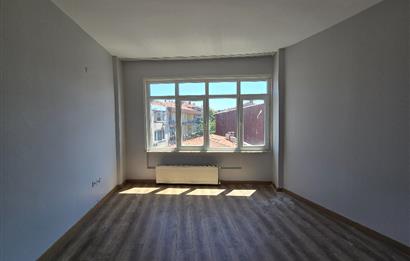 KADIKÖY CAFERAĞA | KİRALIK DAİRE 4+1 100m² NET KULLANIMLI