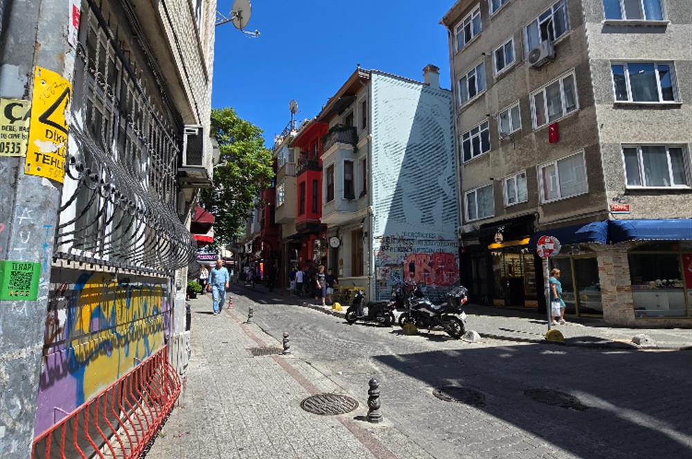 KADIKÖY CAFERAĞA | KİRALIK DAİRE 4+1 100m² NET KULLANIMLI