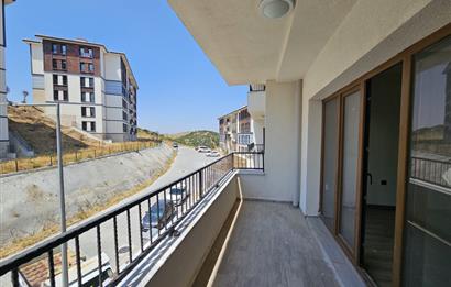 CENTURY 21 BAL'DAN  KARESİ TOKİ  SF-6 BLOKLARINDA KİRALIK DAİRE