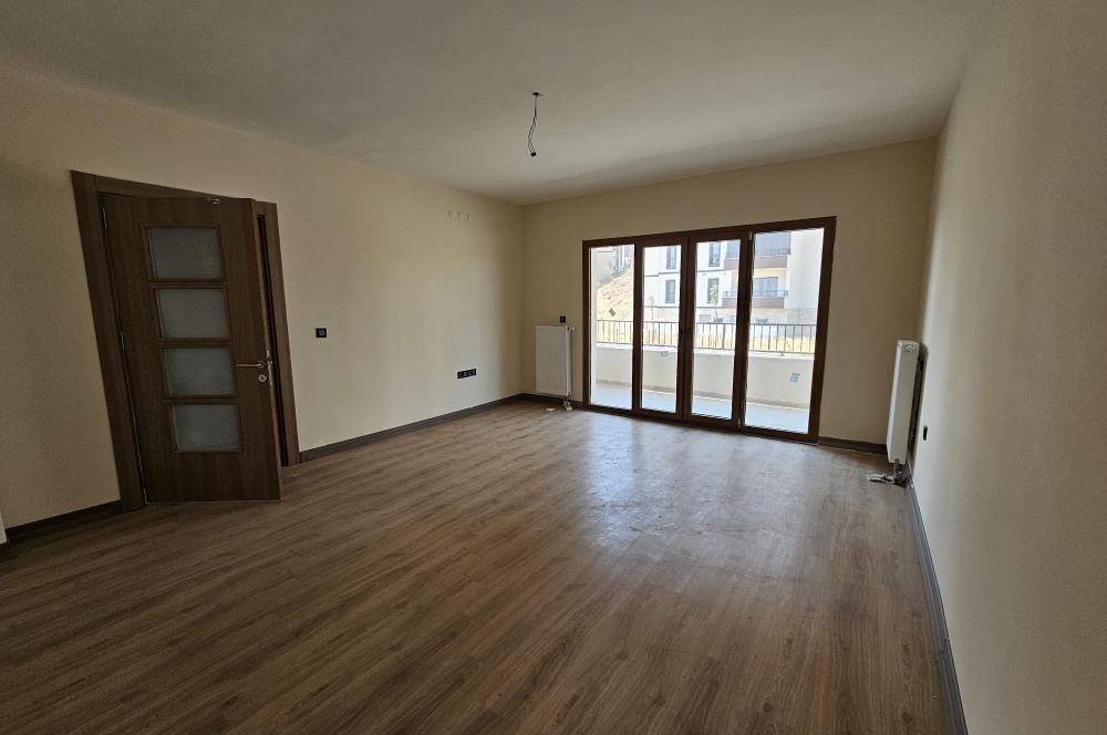 CENTURY 21 BAL'DAN  KARESİ TOKİ  SF-6 BLOKLARINDA KİRALIK DAİRE