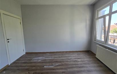 KADIKÖY CAFERAĞA | KİRALIK DAİRE 4+1 100m² NET KULLANIMLI