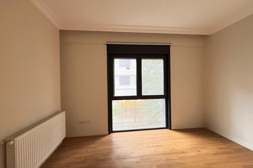 Çiftehavuzlar'da Otoparklı Depolu Jeneratörlü |Kiralık Daire 3+1