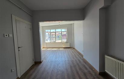 KADIKÖY CAFERAĞA | KİRALIK DAİRE 4+1 100m² NET KULLANIMLI