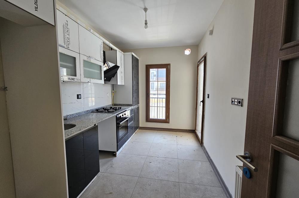 CENTURY 21 BAL'DAN  KARESİ TOKİ  SF-6 BLOKLARINDA KİRALIK DAİRE