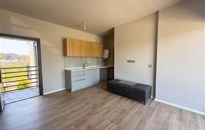 Meşelik Dorya Suites 2 Havuzlu Sitede Kiralık Eşyasız Üst Kat Daire 