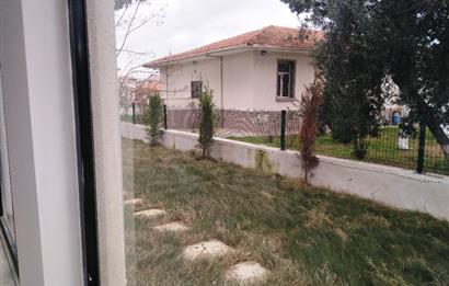 Ayvalık Altınova'da Satılık, Cadde Üstü, 60 M² Dükkan