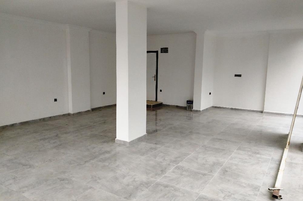 Ayvalık Altınova'da Satılık, Cadde Üstü, 60 M² Dükkan