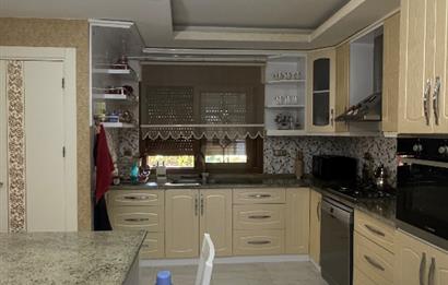 Ergenekon mahallesinde müstakil 4+1 villa