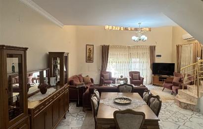 Ergenekon mahallesinde müstakil 4+1 villa