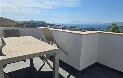 Bodrum Akyarlar'da Satılık 5+2 Havuzlu Tripleks Villa