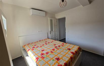 Bodrum Akyarlar'da Satılık 5+2 Havuzlu Tripleks Villa