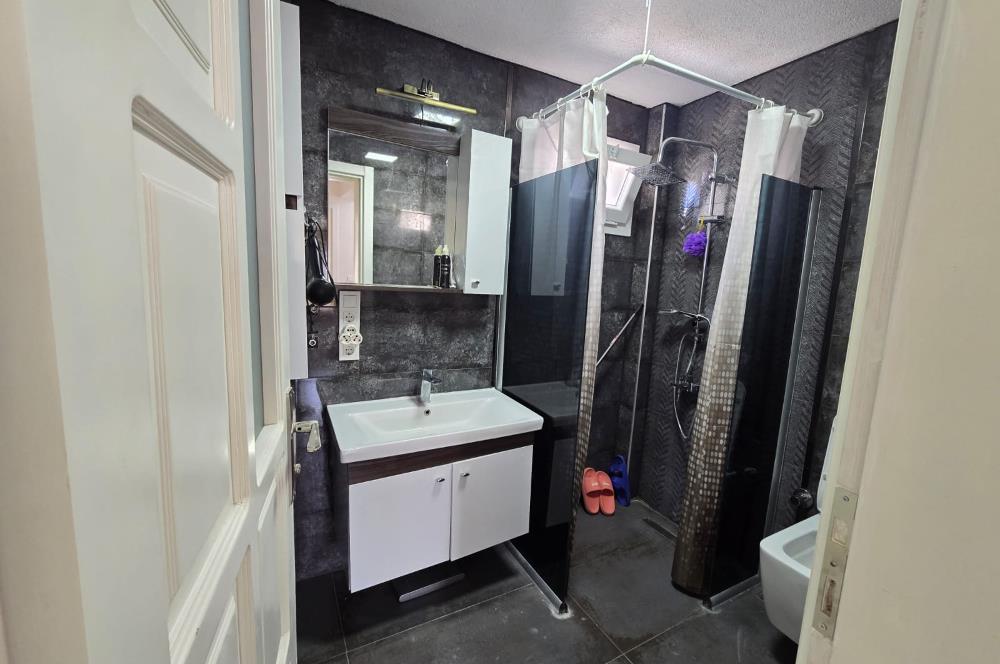 Bodrum Akyarlar'da Satılık 5+2 Havuzlu Tripleks Villa