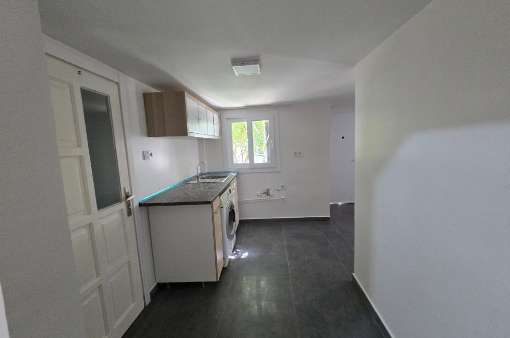 Bodrum Akyarlar'da Satılık 5+2 Havuzlu Tripleks Villa