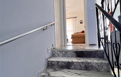 Akbük Gökdeniz Sitesinde Deniz Manzaralı 6+1 Tripleks