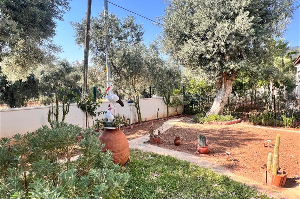 Akbük Gökdeniz Sitesinde Deniz Manzaralı 6+1 Tripleks