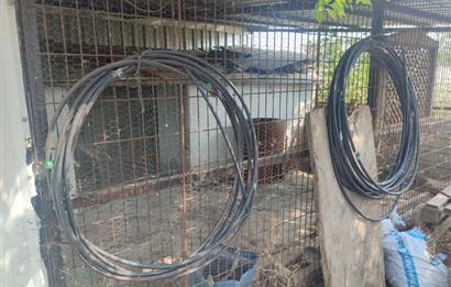 C21 LOCA'DAN BÜYÜK BOSTANCI'DA SATILIK ÇİFTLİK EVİ VE ARSASI