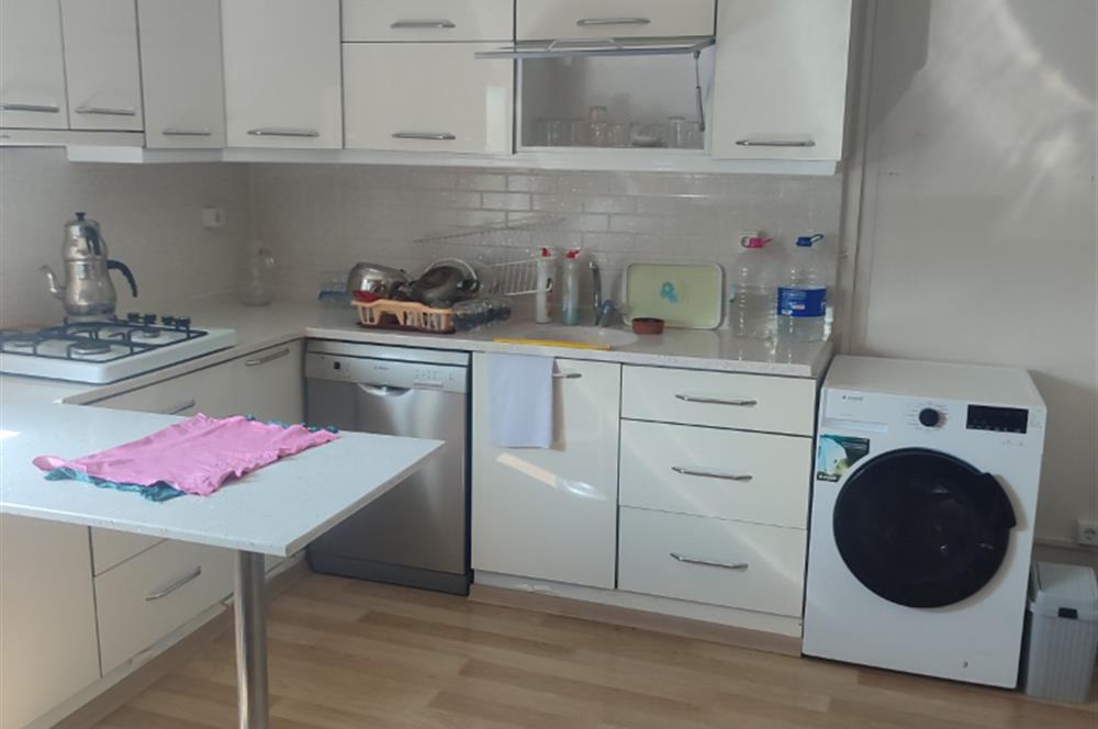 C21 LOCA'DAN BÜYÜK BOSTANCI'DA SATILIK ÇİFTLİK EVİ VE ARSASI