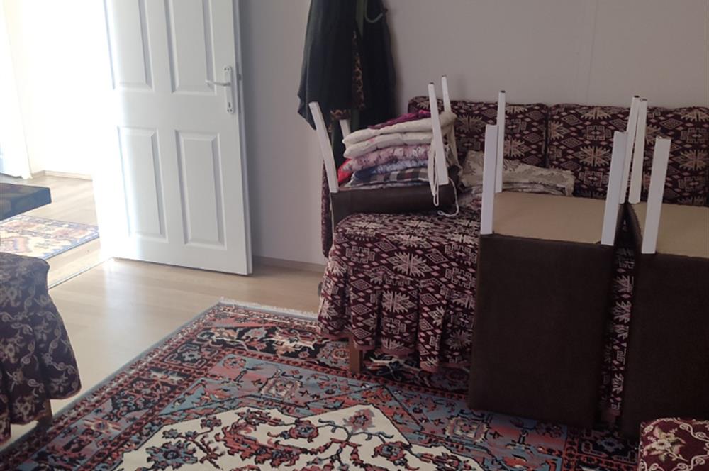 C21 LOCA'DAN BÜYÜK BOSTANCI'DA SATILIK ÇİFTLİK EVİ VE ARSASI
