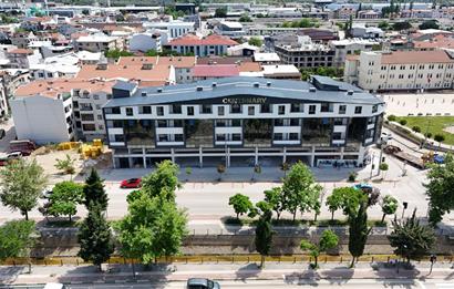 C21 Cius; Hastane Caddesinde Satılık Sıfır 1+1 Daire & Ofis