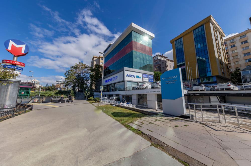 E5 Üzerinde Prestijli Plaza'da Kiralık 210 m2 Komple Kat
