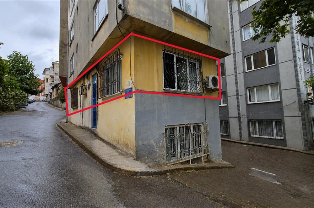 C21 Cius; Askerlik Şubesi Önünde Merkezi Konumda Kombili 2+1 Daire