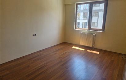 HELENIUM PARK SİTESİNDE HAVUZ CEPHE, KULLANIŞLI GENİŞ 2+1 DAİRE