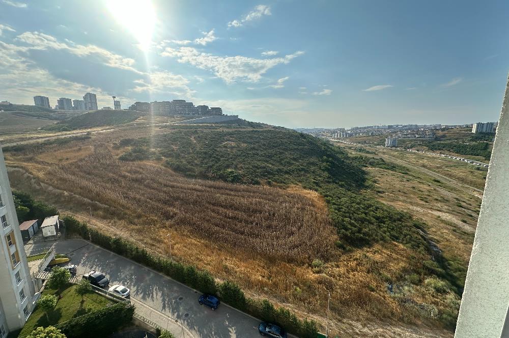 Başakkent Gölet Konutları'nda Eşyalı, Önü Açık 3+1 Kiralık Daire