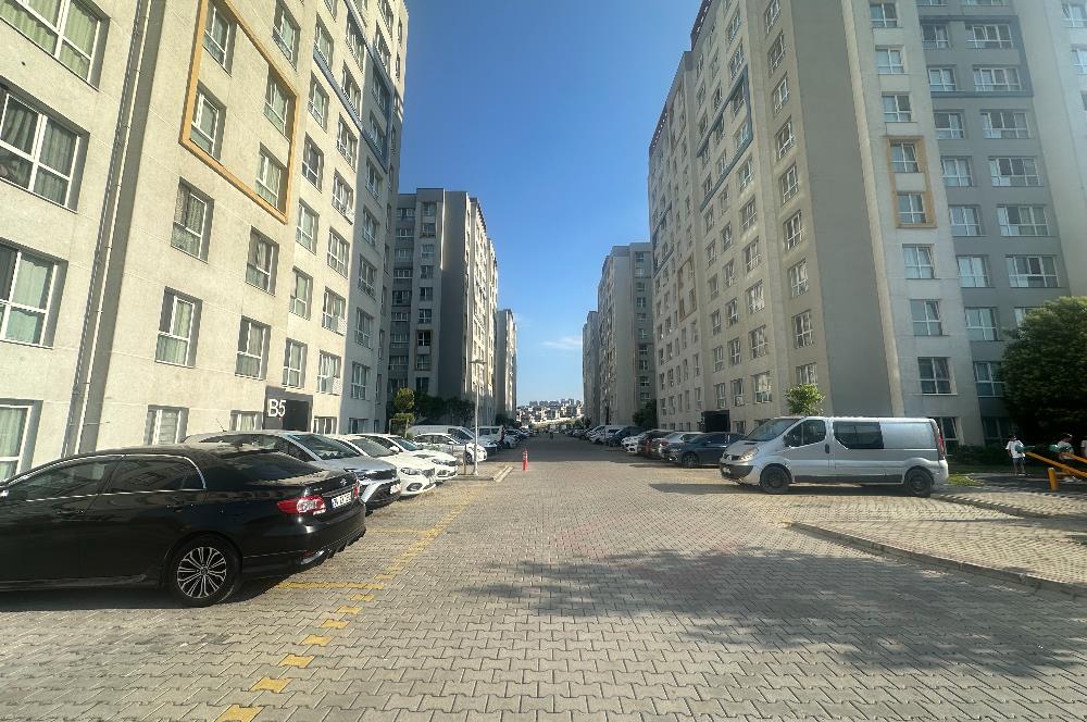 Başakkent Gölet Konutları'nda Eşyalı, Önü Açık 3+1 Kiralık Daire