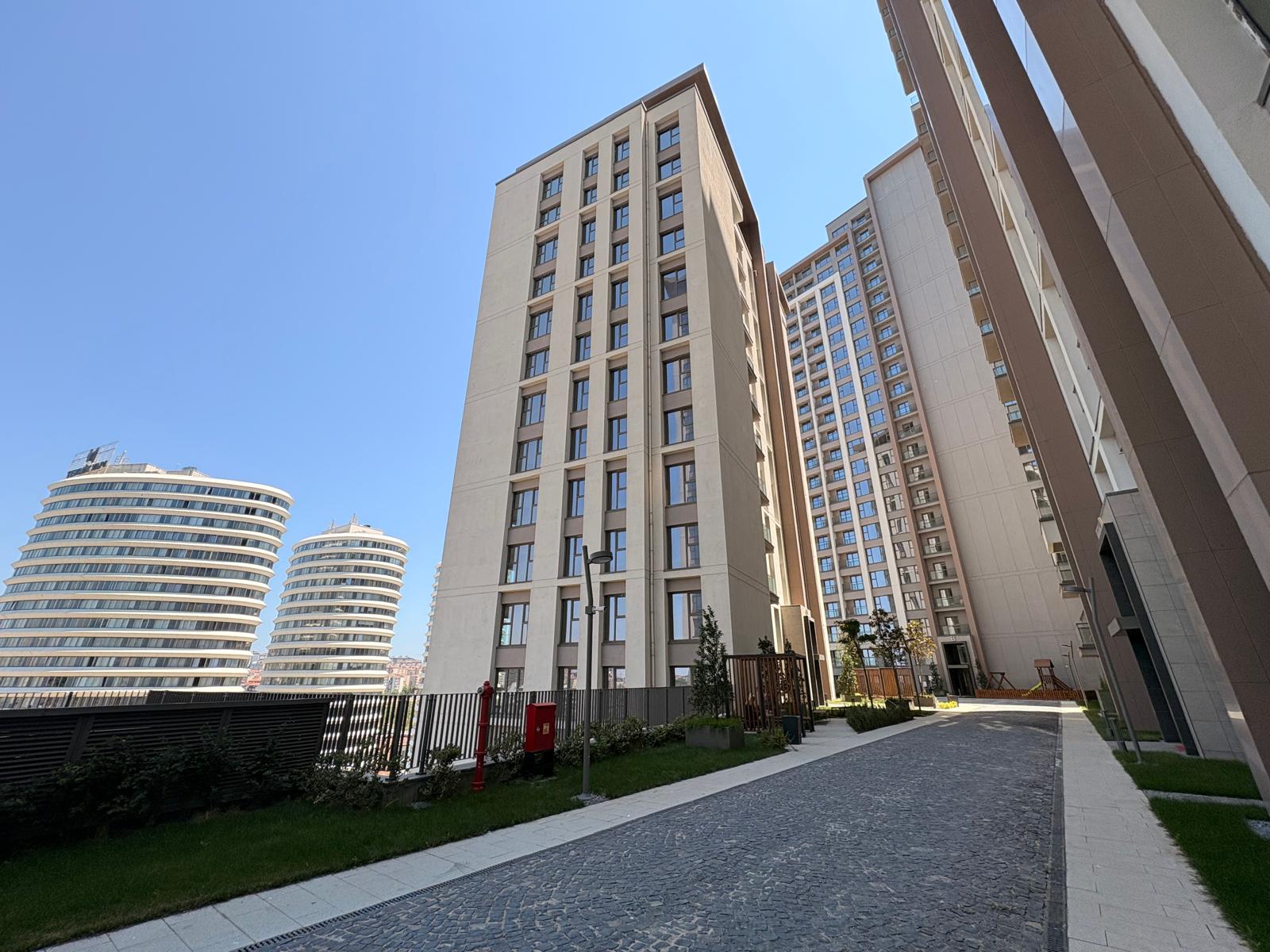 C21 ROOF 5.ETAP AÇIK MUTFAK EBEVEYN BANYOLU 2+1 KİRALIK