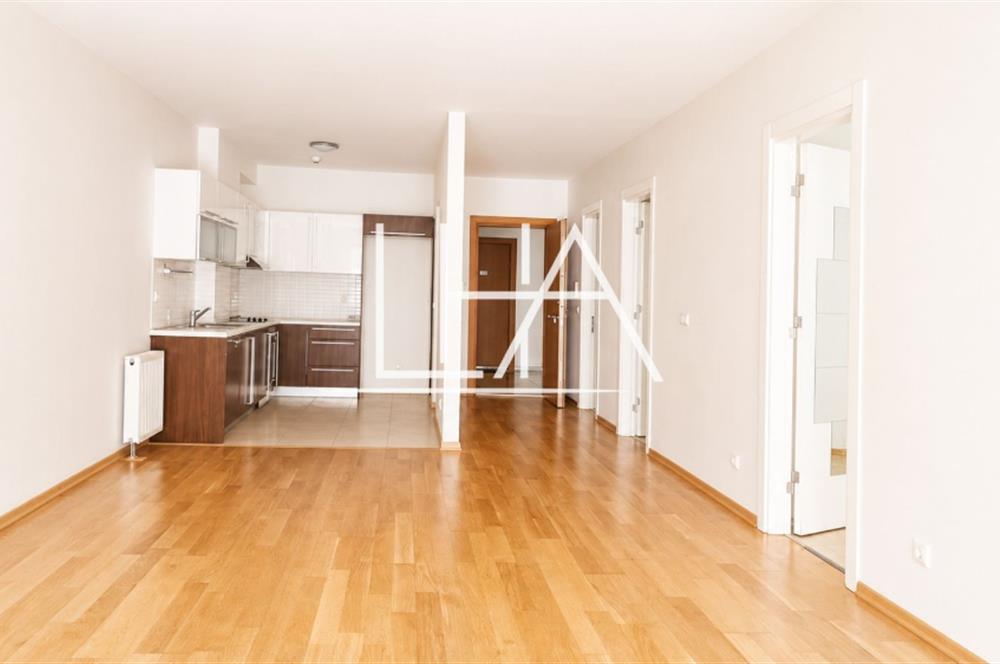 C21'DEN METRO KARŞISI GÖKMAHAL'DE SATILIK KULLANIŞLI 1,5+1 DAİRE