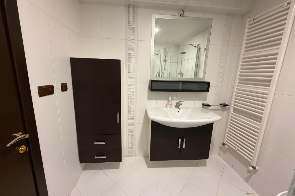 C21 ROOF SAHRAYI CEDİT PAZAR SOKAĞININ HEMEN YANI 3+1 KİRALIK