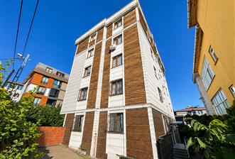 KURTKÖY METROSUNA YÜRÜME MESAFESİ ARAKAT BALKONLU SATILIK 3+1 EV - 1 - 35552
