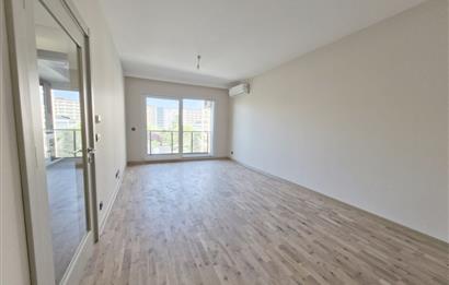 TOPKAPI ALYA MERKEZEFENDİ CAD. SİTE İÇİNDE SATILIK 2 + 1 DAİRE